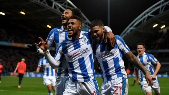 澳客官网-哈德斯菲尔德伐敌，斩获英甲重要三分