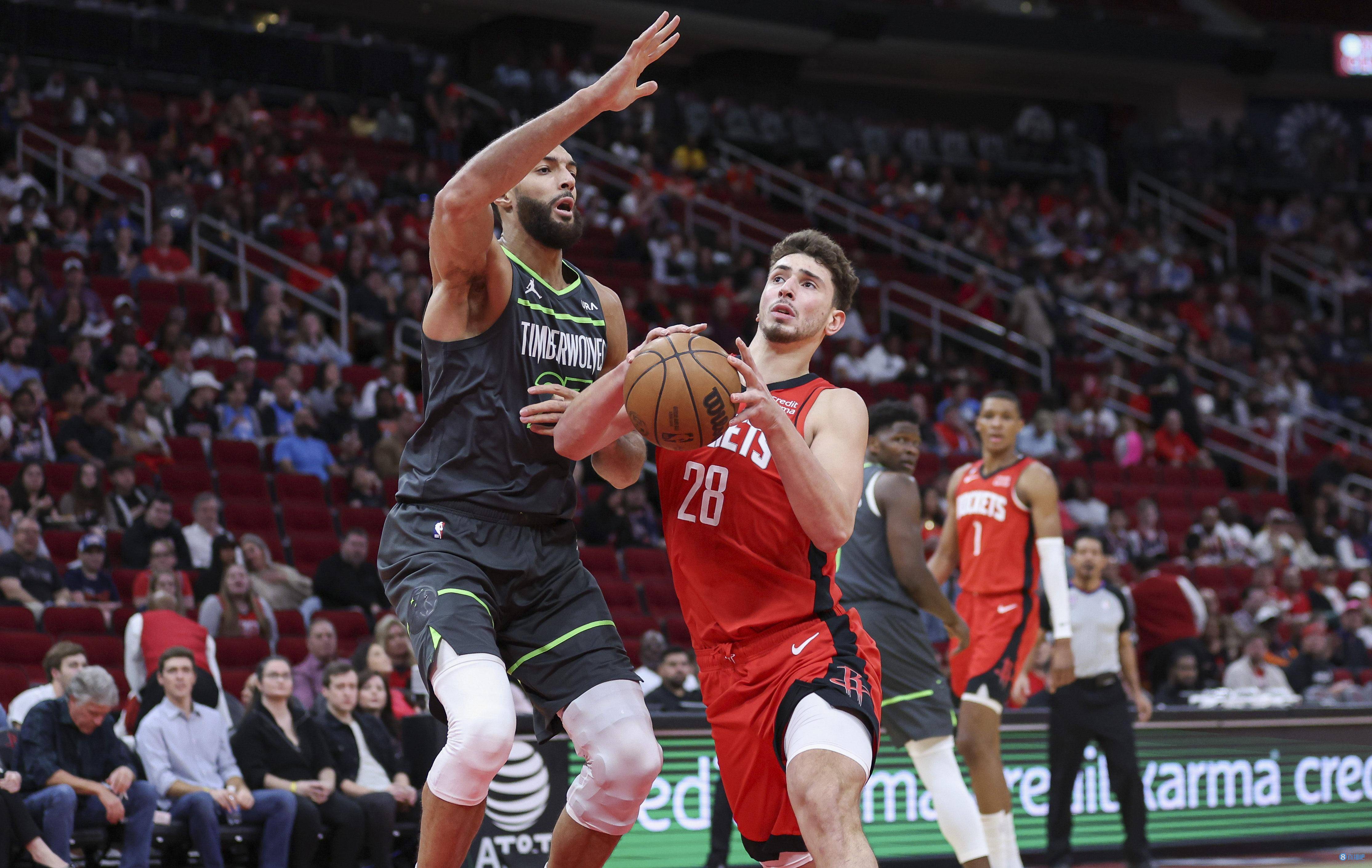 澳客视频-鹈鹕惨败活塞，全队三分命中率只有%的简单介绍