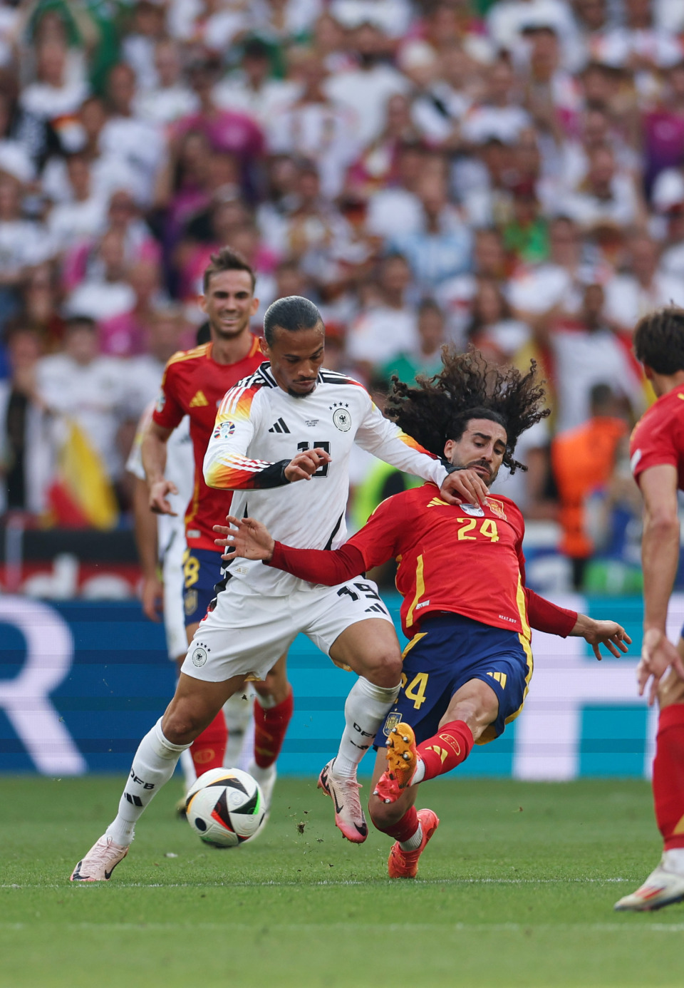 澳客平台-西班牙足坛上演激烈争夺，球队实力均衡