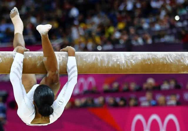 澳客vip注册-运动员意外失误，影响竞争结果