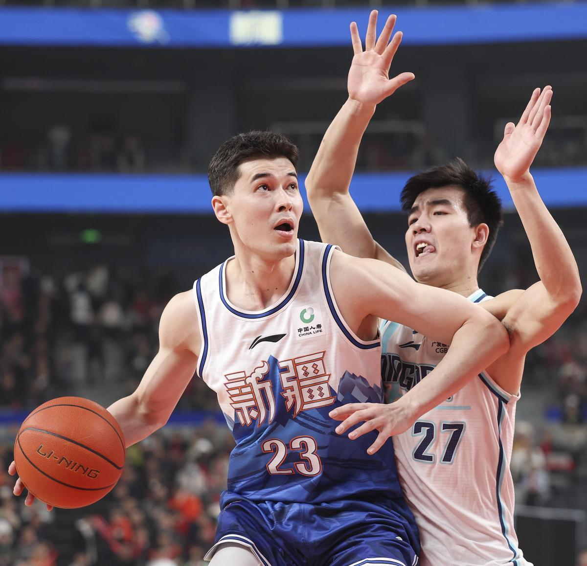 澳客app下载地址-新疆队遭遇劲敌展开激烈角逐